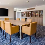 Spark By Hilton Centre 4*