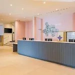 Spark By Hilton Centre Hotel