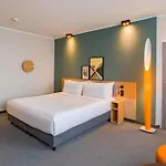 Spark By Hilton Centre