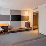 Spark By Hilton Centre 4*