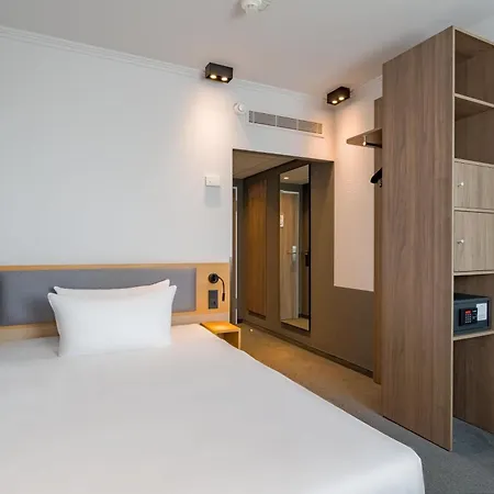 Spark By Hilton Centre 4* Wuppertal