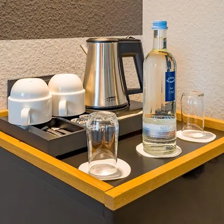 Spark By Hilton Centre 4*