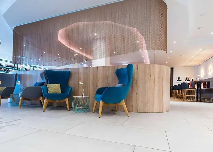 Spark By Hilton Centre 4*