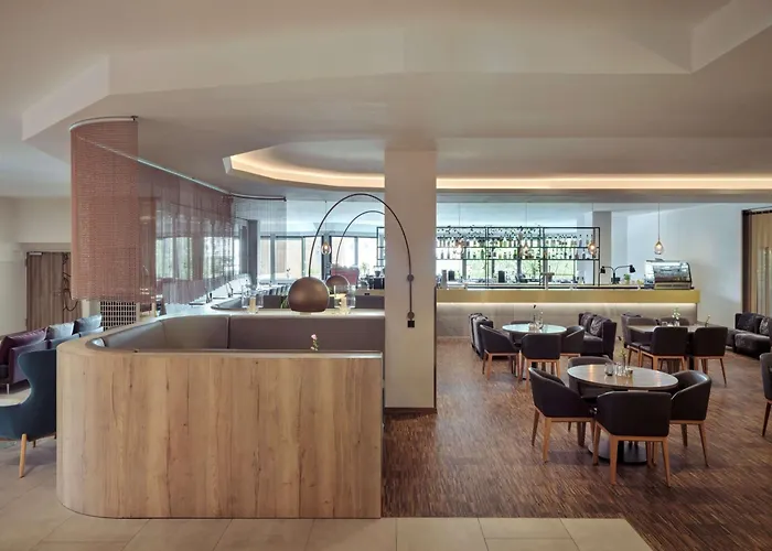 Spark By Hilton Centre