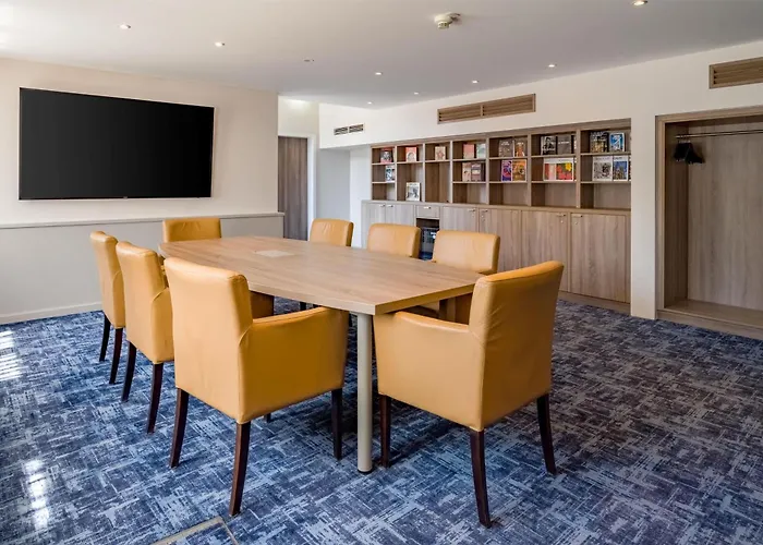 Spark By Hilton Centre 4*