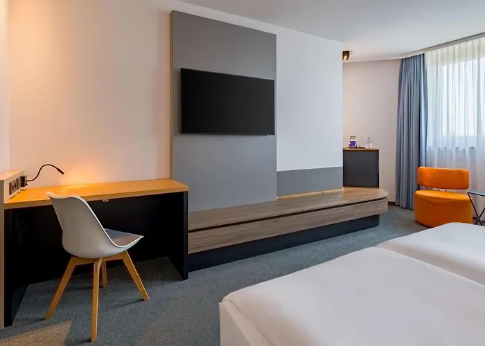 Spark By Hilton Centre 4* 伍珀塔尔