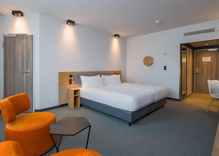 Spark By Hilton Centre 酒店 4*