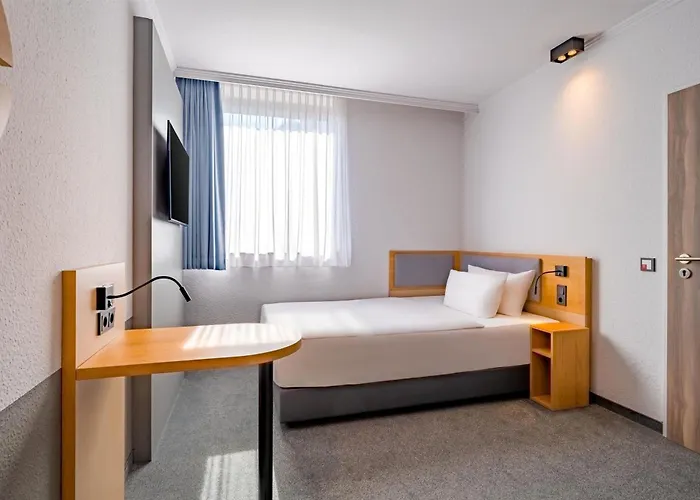 Spark By Hilton Centre 酒店 4*