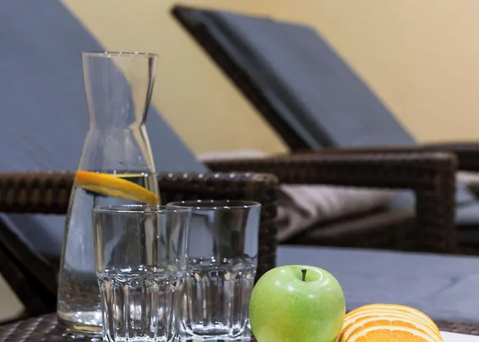 酒店 Spark By Hilton Centre 4*