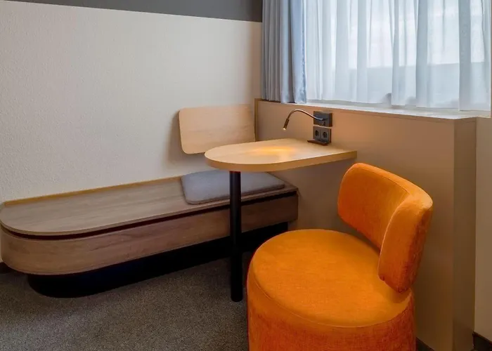 Hotel Spark By Hilton Centre 4*